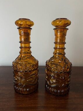 Jim Beam • Amber • Glass Decanters • Bundle of 2